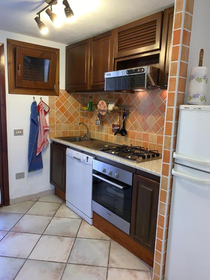 Appartamento I Geranei Centro San Teodoro  Exterior photo