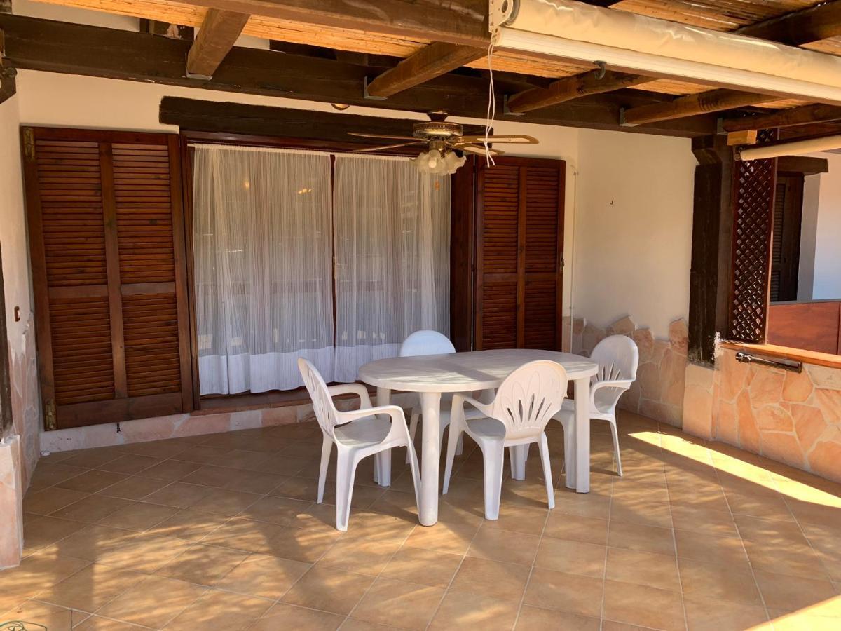 Appartamento I Geranei Centro San Teodoro  Exterior photo